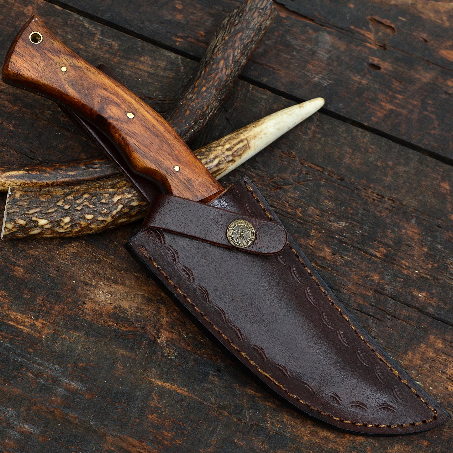 Handmade High Carbon Steel Hunting Knife