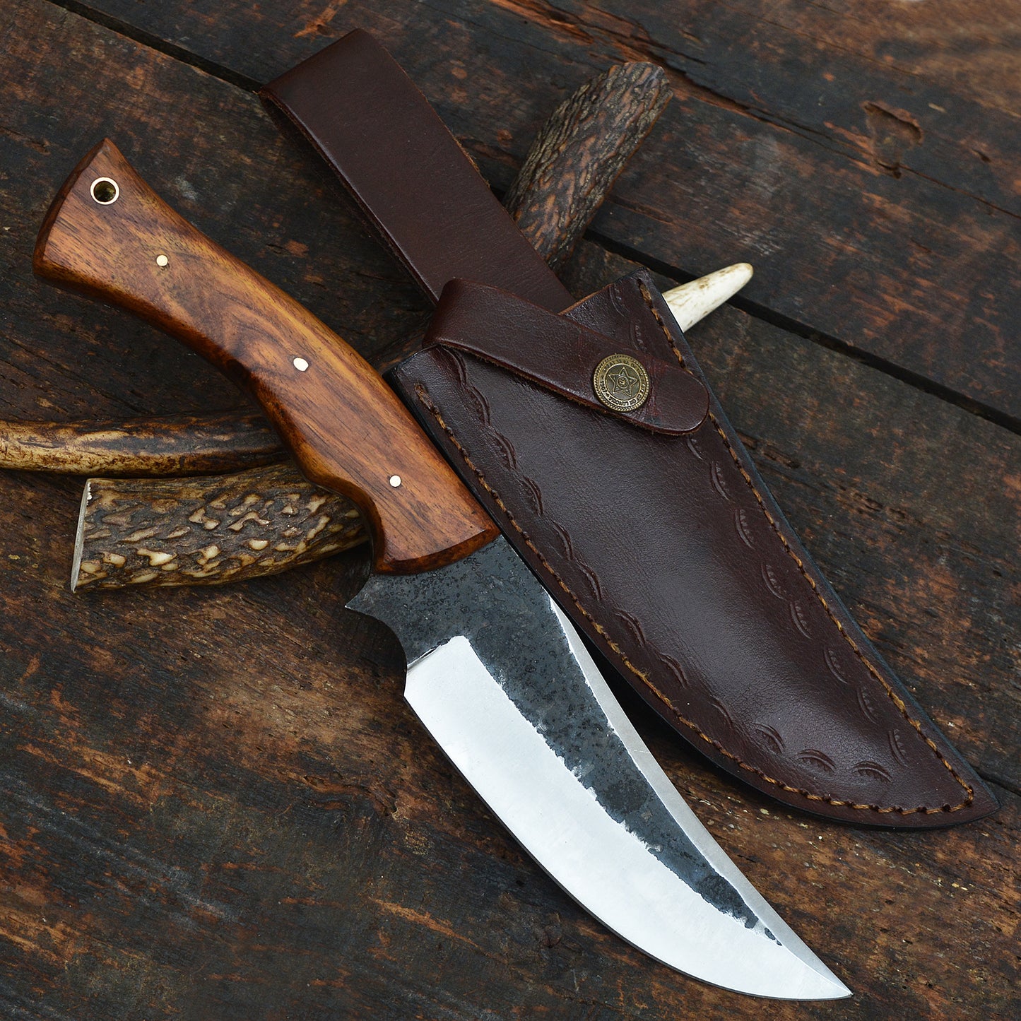 Handmade High Carbon Steel Hunting Knife